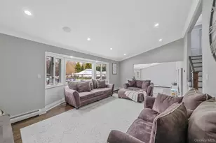 62 Randolph Dr, Dix Hills, NY 11746 - Photo 17