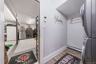 62 Randolph Dr, Dix Hills, NY 11746 - Photo 25