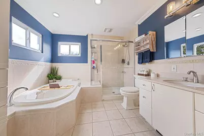 62 Randolph Drive, Dix Hills, NY 11746 - Photo 41