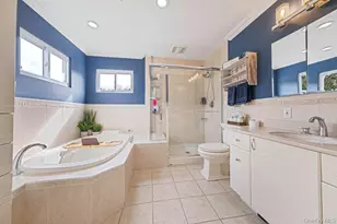 62 Randolph Dr, Dix Hills, NY 11746 - Photo 41