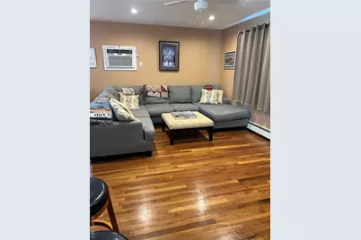 827 Bermuda Road, West Babylon, NY 11704 - Photo 5