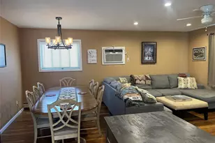 827 Bermuda Rd, West Babylon, NY 11704 - Photo 9