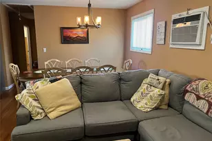 827 Bermuda Rd, West Babylon, NY 11704 - Photo 7