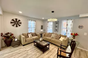 126 W Main St, Middletown, NY 10940 - Photo 5