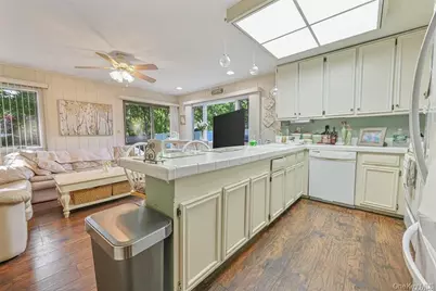 38 Glenmere Lane, Coram, NY 11727 - Photo 3