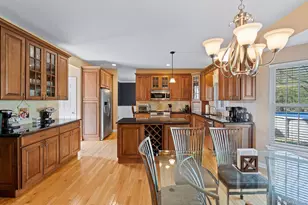 3403 Red Coat Dr, New Windsor, NY 12553 - Photo 5