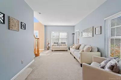 3403 Red Coat Drive, New Windsor, NY 12553 - Photo 15