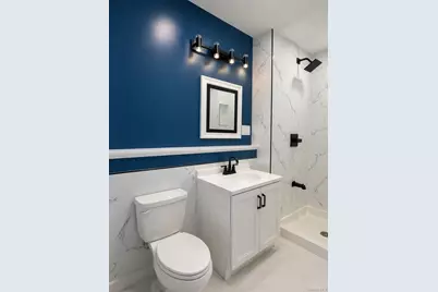 104 Phoenix Street, Hempstead, NY 11550 - Photo 9