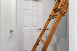 249-31 64th Ave, Little Neck, NY 11362 - Photo 13