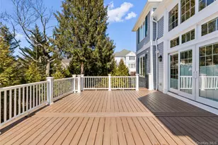 14 Meadow Ln, Manhasset, NY 11030 - Photo 13