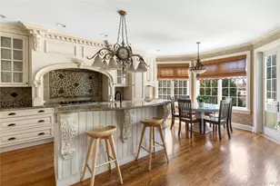 14 Meadow Ln, Manhasset, NY 11030 - Photo 9