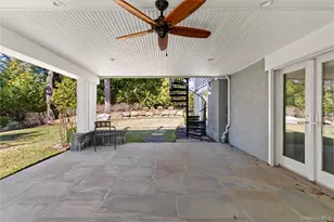 14 Meadow Ln, Manhasset, NY 11030 - Photo 31