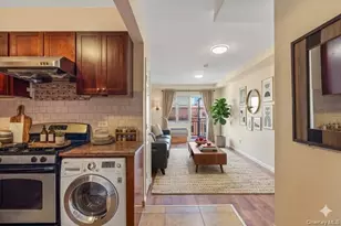 71-33 162nd St, Fresh Meadows, NY 11365 - Photo 5