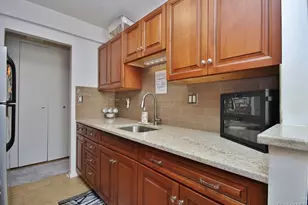 25 Stewart Pl, Mount Kisco, NY 10549 - Photo 7