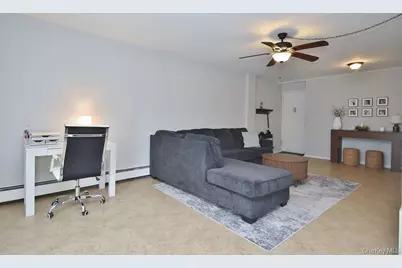 25 Stewart Place #412, Mount Kisco, NY 10549 - Photo 19