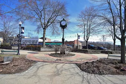 25 Stewart Place #412, Mount Kisco, NY 10549 - Photo 31