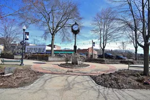 25 Stewart Pl, Mount Kisco, NY 10549 - Photo 31