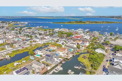 20 W 18th Road, Far Rockaway, NY 11693 - Photo 17