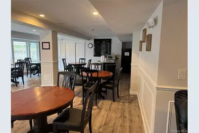 49 Santa Barbara Drive, Plainview, NY 11803 - Photo 25