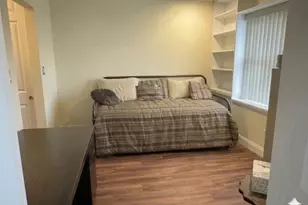 49 Santa Barbara Dr, Plainview, NY 11803 - Photo 13