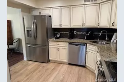 49 Santa Barbara Drive, Plainview, NY 11803 - Photo 7