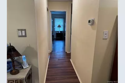 49 Santa Barbara Drive, Plainview, NY 11803 - Photo 9