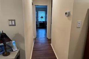 49 Santa Barbara Dr, Plainview, NY 11803 - Photo 9