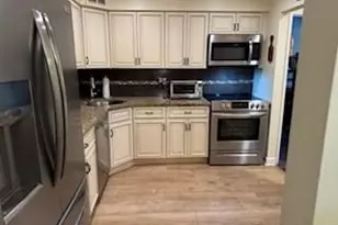 49 Santa Barbara Dr, Plainview, NY 11803 - Photo 5