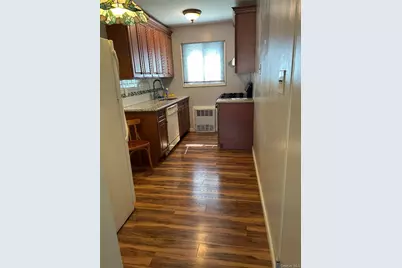254 Edmunton Drive #K1 Edmunton Drive #K1, North Babylon, NY 11703 - Photo 5