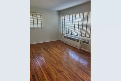 254 Edmunton Drive #K1 Edmunton Drive #K1, North Babylon, NY 11703 - Photo 5