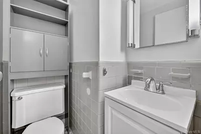 6 Fordham Hill Oval #14B, Bronx, NY 10468 - Photo 19