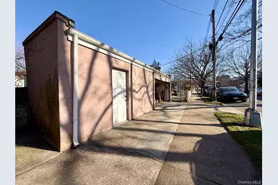 66-05 Garfield Avenue, Woodside, NY 11377 - Photo 39