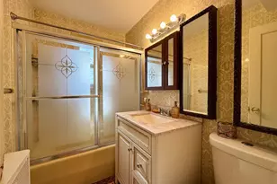 66-05 Garfield Ave, Woodside, NY 11377 - Photo 15