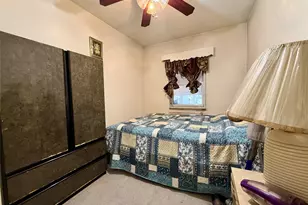 66-05 Garfield Ave, Woodside, NY 11377 - Photo 25