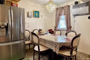 66-05 Garfield Ave, Woodside, NY 11377 - Photo 9