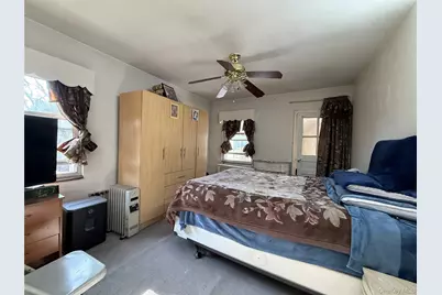 66-05 Garfield Avenue, Woodside, NY 11377 - Photo 33