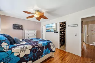 31 Circle Ln, Bay Shore, NY 11706 - Photo 27
