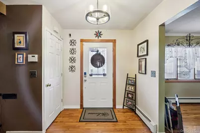 31 Circle Lane, Bay Shore, NY 11706 - Photo 15