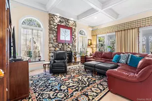 139 Private Rd, Patchogue, NY 11772 - Photo 17