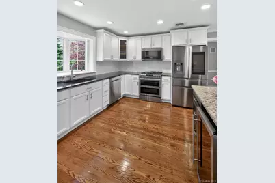 5 Longview Court, Huntington, NY 11743 - Photo 17