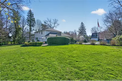 5 Longview Court, Huntington, NY 11743 - Photo 33