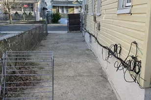 168-15 116th Ave, Jamaica, NY 11434 - Photo 3