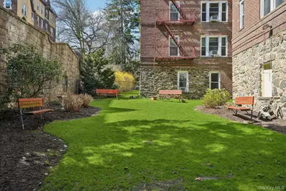 1468 Midland Avenue #2C, Bronxville, NY 10708 - Photo 25
