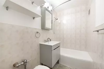 488 Ocean Parkway #6C, Brooklyn, NY 11218 - Photo 13