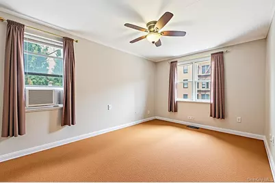 67-87 Booth Street #4C, Forest Hills, NY 11375 - Photo 3