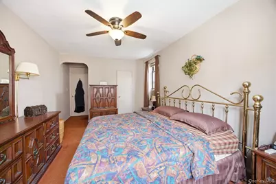 67-87 Booth Street #4C, Forest Hills, NY 11375 - Photo 9