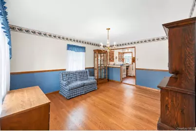 44 Maple Drive, Amityville, NY 11701 - Photo 9