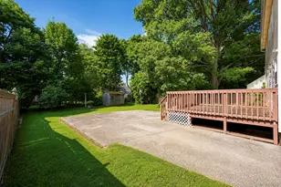 44 Maple Dr, Amityville, NY 11701 - Photo 37