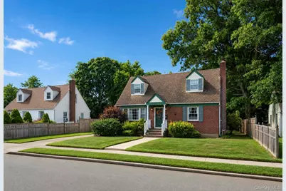 44 Maple Drive, Amityville, NY 11701 - Photo 3