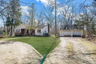 38 Miller Place Middle Is Rd, Mount Sinai, NY 11766 - Photo 3